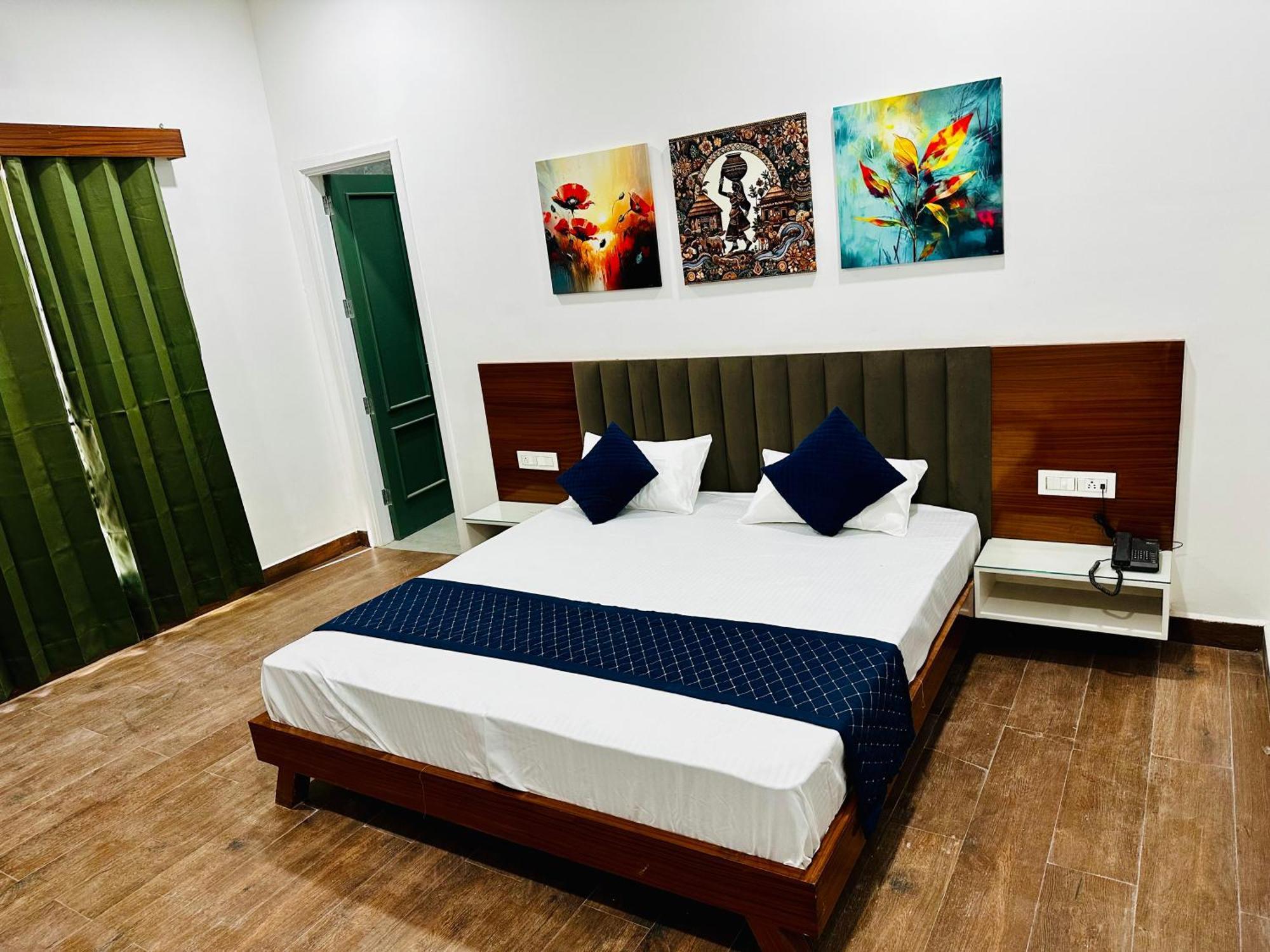 The Loya Hotel Muktsar Ngoại thất bức ảnh